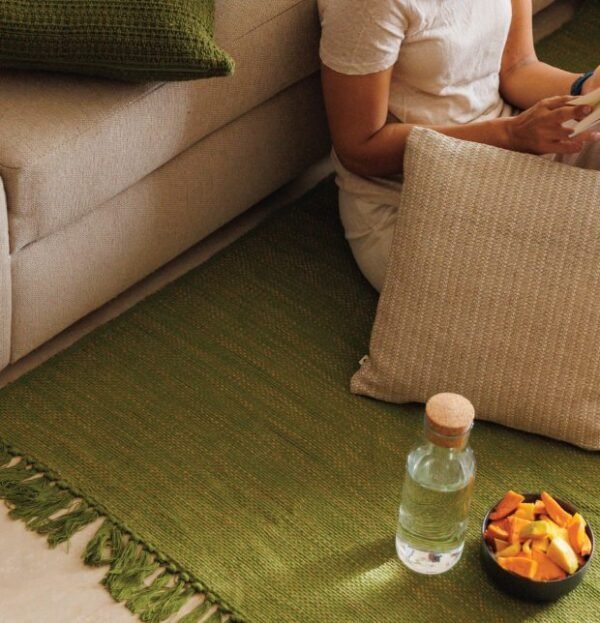 Handwoven Cotton & Jute Rug – Green